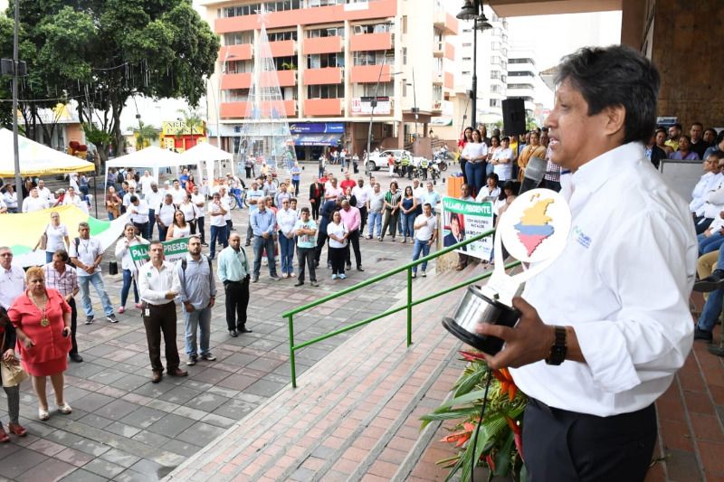 Alcalde Jairo Ortega dedicó a los palmiranos su premio como mejor alcalde del país