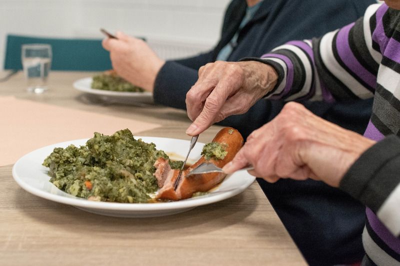 Recomendaciones para minimizar el riesgo de COVID-19 en adultos mayores