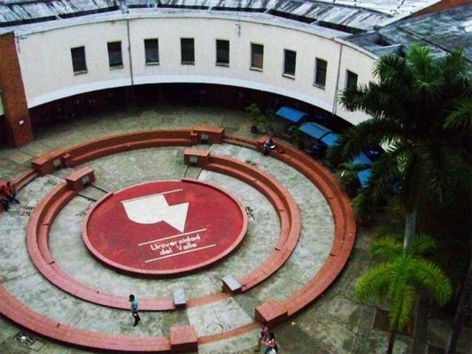 Expulsan a tres universitarios por casos de violencia contra la mujer