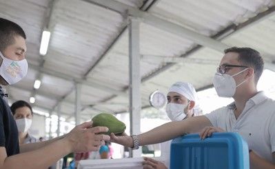 Invitan a productores agropecuarios a participar en los Mercados Campesinos