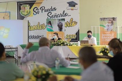 Rectores de instituciones educativas oficiales plantearon inquietudes al alcalde Escobar
