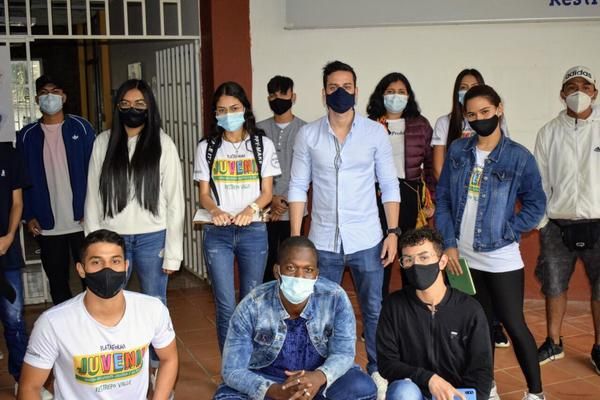 Líderes y monitores juveniles se suman al llamado de diálogo