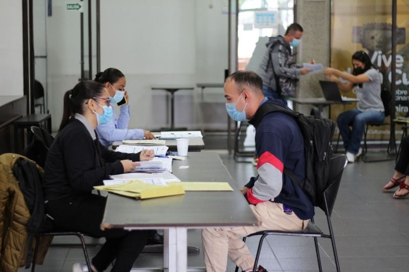 Primera convocatoria abierta de empleo reunió a más de 150 palmiranos