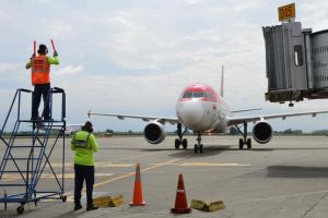 Aeropuerto Bonilla Aragón reanudaría operaciones con cinco rutas nacionales