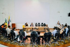 Centro Intermodal de Transporte se somete a discusión