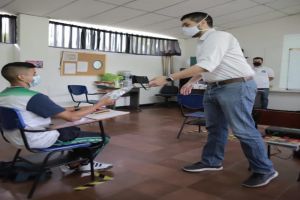 Sedes educativas rurales en alternancia reciben elementos de bioseguridad