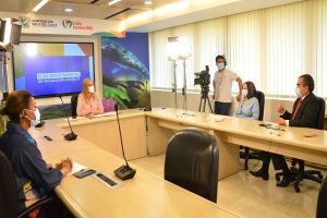 Expertos en salud respondieron inquietudes sobre la vacuna anticovid